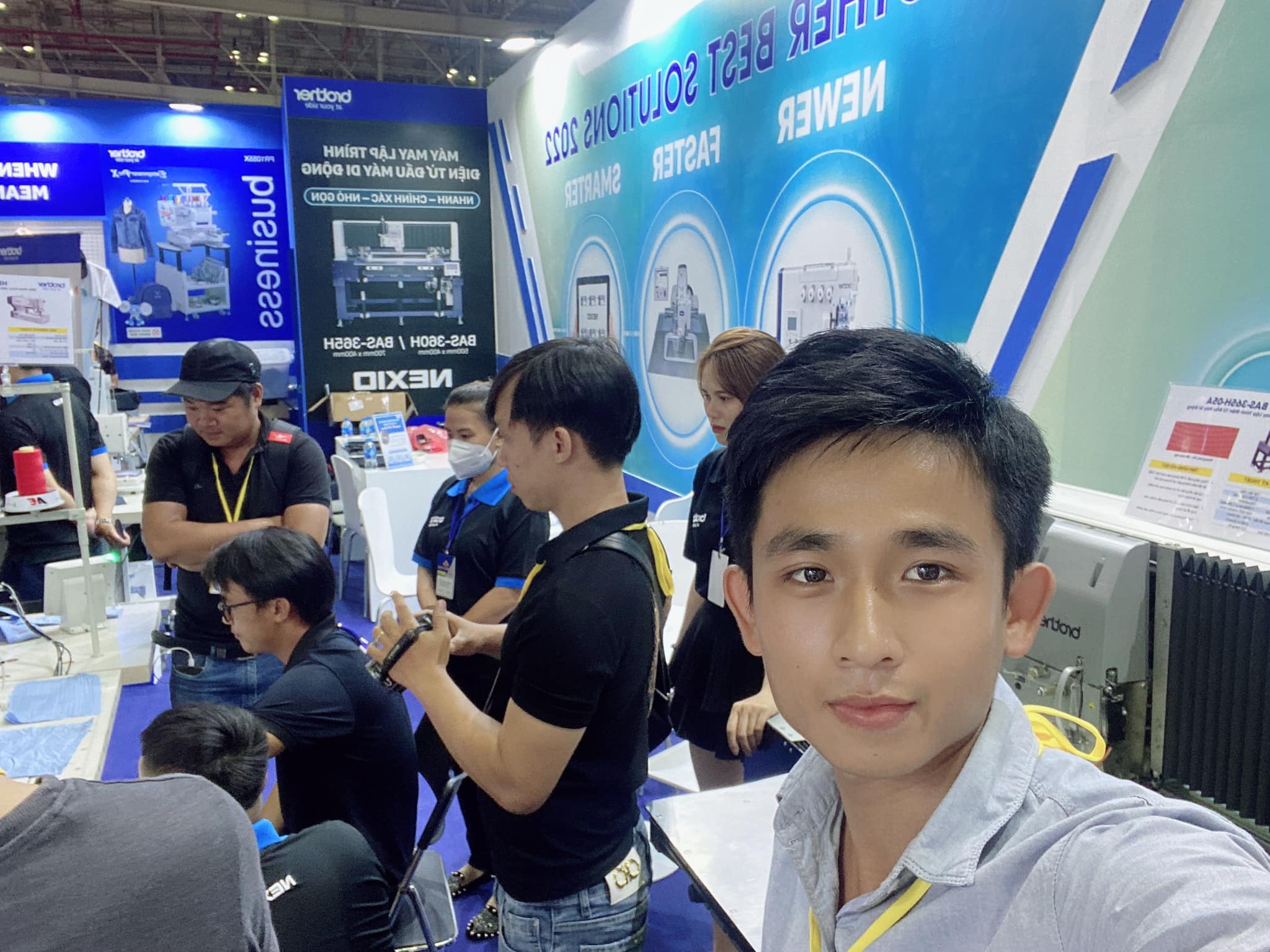 Đơn vị tham gia triển lãm với nhiều thương hiệu máy may nổi tiếng